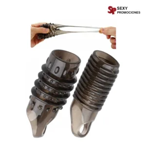 La imagen describe características de un par de fundas para pene foster